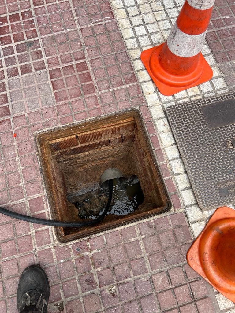 Desatasco de arquetas en Barcelona